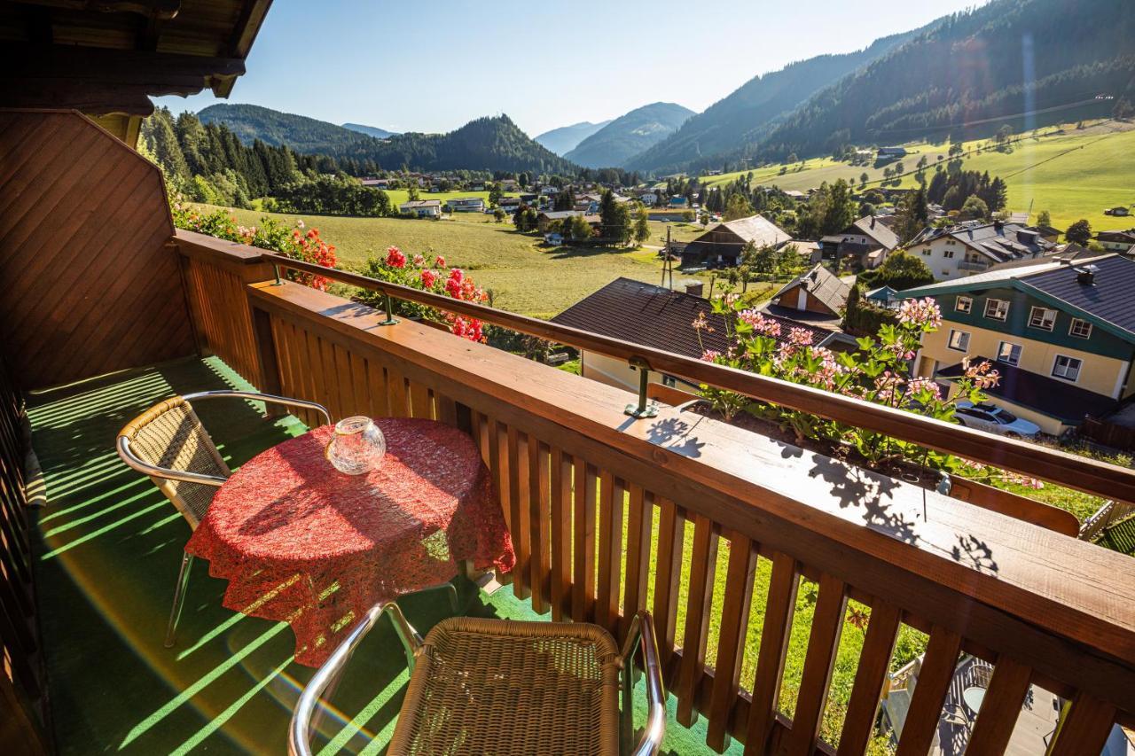 Haus Farmer Sankt Martin am Tennengebirge Exterior photo